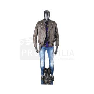 Lot 6 - Torchwood: Miracle Day - Gwen Cooper‘s Costume (0028)