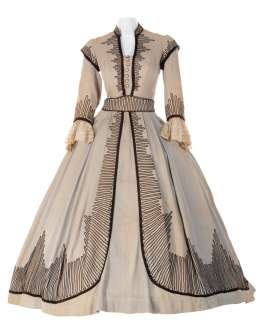 Lot 34 - Vivien Leigh ‘Scarlett O‘Hara‘ Traveling Dress from Gone with the Wind.