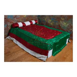 How the Grinch Stole Christmas – Mayor Augustus Maywho’s Bed Comforter & Pillow– H271 | Icons of Pop Culture