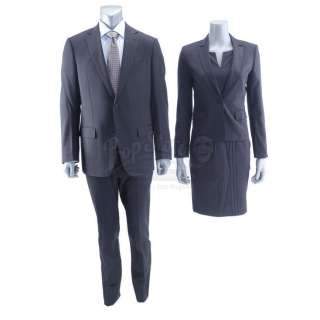 THE X-FILES (T.V. SERIES, 1993-2018) - Lot 426 - Fox Mulder‘s (David Duchovny) and Dana Scully‘s (Gillian Anderson) Season 10 Suits