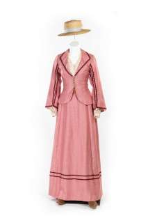 Lot 102 - Hell on Wheels Louise Hero Costume