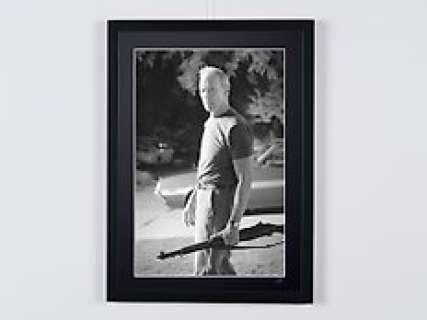 Gran Torino (2008) - Clint Eastwood As " Josey Wales" | Gran Torino (2008) - Clint Eastwood as " Josey Wales" - Fine Art Photography - Luxury Wooden Framed 70X50 cm - Limited Edition Nr 04 of 30 - Serial ID - - Original Certificate (COA), Hologram Logo Editor and QR Code | Catawiki