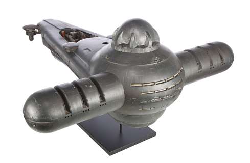DUNE (1984) - Lot 89 - Harkonnen Frigate Model Miniature