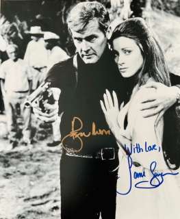 James Bond 007: Live And Let Die - Double signed by Roger Moore (+) as 007 and Jane Seymour (Solitaire) - Autograph, with Certified Genuine b´bc holographic COA