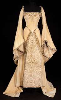 Lot 362 - Lana Turner court gown from Diane