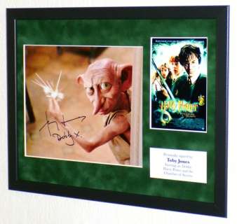 Harry Potter - Toby Jones (Dobby) Premium Framed, signed + Certificate of Authenticity | Catawiki