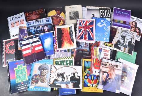 Lot 190 - MUSIC MEMORABILIA - LARGE COLLECTION TOUR ITINERARIES