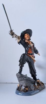 Pirates of the Caribbean - Black-Hearted Brigand, Captain Barbossa - Walt Disney Classic Collection | Catawiki