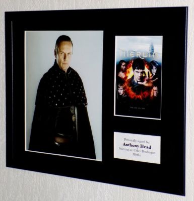Merlin - Anthony Head (RIP) (Uther Pendragon) Premium Framed, signed + COA | Catawiki