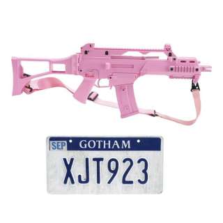BIRDS OF PREY (2020) - Lot #1161 : Hallucination Dance Sequence Pink Rifle and Dinah Lance‘s (Jurnee Smollett) License Plate