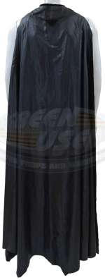 Batman Forever - Batman’s Cape (Val Kilmer) | ScreenUsed