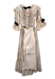 Lot 190 - Julie Harris Estate Costume
