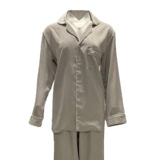 Beau is Afraid Grace Amy Ryan Screen Worn Sleep Shirt & Sleep Pants Ch 6 Sc 71 | VIP Fan Auctions