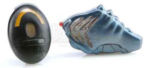 ALIEN NATION (1989-1990) - Lot 37 - Hand Communicator Devices