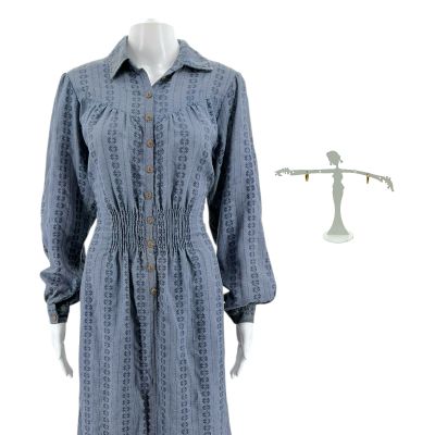 The Bluff Ercell Screen Worn Dress & Earrings Ch 4 Sc Multiple Level 1 | VIP Fan Auctions
