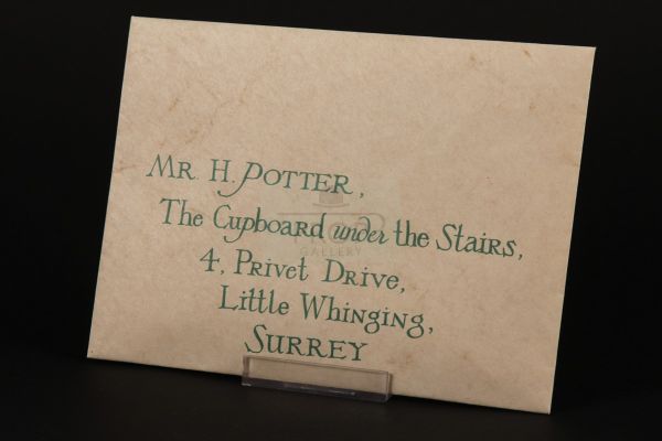 Harry Potter and the Philosopher‘s Stone - Hero Hogwarts acceptance letter