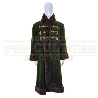 Lot 29 - Napoleon - Napoleon‘s (Joaquin Phoenix) Russian Campaign Coat - 57-9