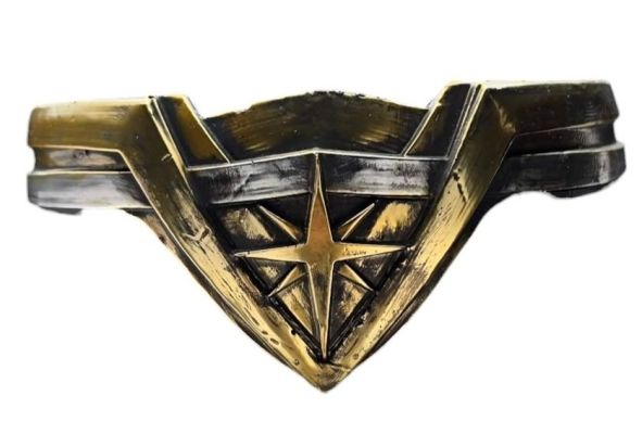 Lot 91 - Justice League (2017) - Wonder Woman (Gal Gadot) Worn Tiara