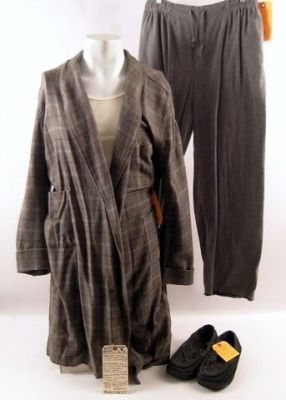 Lot 72 - Transcendence Will Caster (Johnny Depp) Movie Costumes | Premiere Props