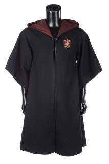 HARRY POTTER AND THE DEATHLY HALLOWS: PART 2 (2011) - Lot 164 - Hogwarts Student Gryffindor House Robe