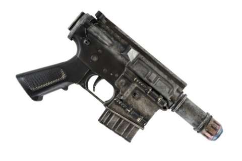 Lot #254 : "Agents of S.H.I.E.L.D." Leo Fitz (Iain De Caestecker) Quantum Realm Costume