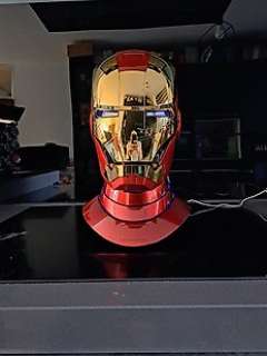 Marvel: Iron Man | Marvel: Iron Man - MK5 - Electronic Helmet - Autoking - with ted sno bluetooth stand | Catawiki