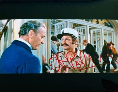 James Bond 007: Casino Royale - Signed by Jean-Paul Belmondo - very rare! with COA | Catawiki