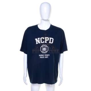 Kevin Can Wait (TV) - Kevin Gable’s (Kevin James) Shirt - S280