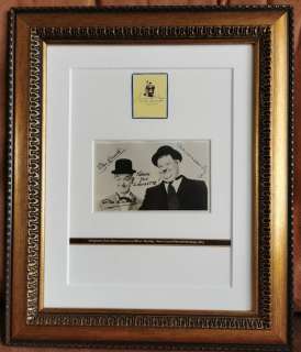 Stan Laurel - Original autograph, Authenticated - In framed Display - Comedy Legend - 1963 | Catawiki