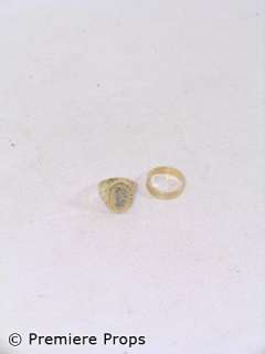 The Gift Donnie (Keanu Reeves) Wedding Band Movie Props | Premiere Props