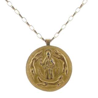 The Wolfman (2010) - Lot 1432 - Lawrence Talbot‘s (Benicio del Toro) Medallion