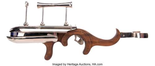 Jane Fonda "Barbarella" futuristic rifle from Barbarella.... | Profiles in History