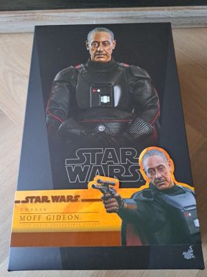 Star Wars, Star Wars: The Mandalorian - Hot Toys | Catawiki