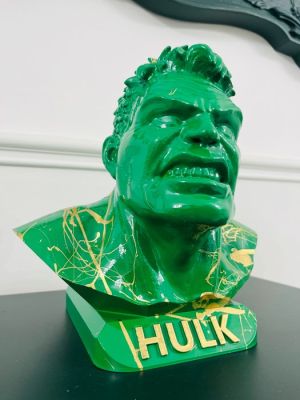 PYTHIA(1993) - Sculpture, Hulk – Golden Rage - 25 cm - Plastic - 2026 | Catawiki