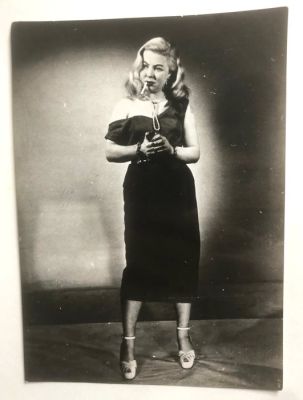 Copyright Coordination - Daphne Hope – Photo de presse originale – C.1940 | Catawiki