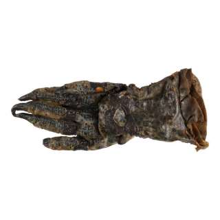 Predator (1987) | Predator (Kevin Hall) Right Hand | Propstore