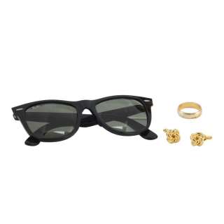 Wolf of Wall Street, the (2013) | Jordan Belfort’s (DiCaprio) Wedding Ring, Cufflinks and Ray-Ban Sunglasses | Propstore