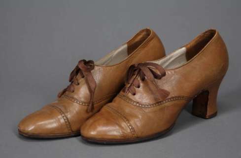 Lot 1335 - MIA FARROW SHOES FROM "THE PURPLE ROSE OF CAIRO"