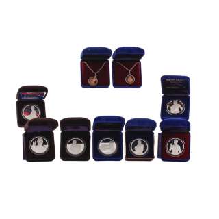 Star Trek Silver Commemorative Coin Set & Necklace W/ Pendants | VIP Fan Auctions