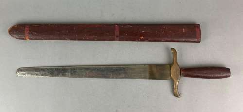 Screen Used Sword and Sheath Wood and Metal Prop | misc / divers