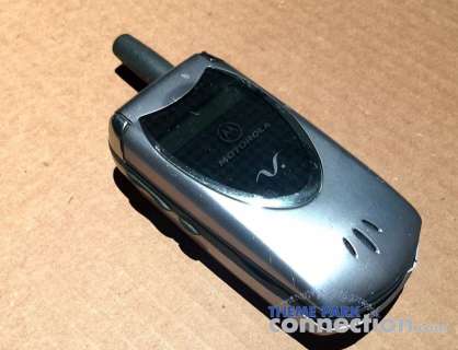 Lot 374 - Saw 2004 Horror Movie Cary Elwes Screen Used Motorola Flip Phone Prop