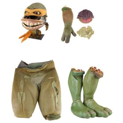 Teenage Mutant Ninja Turtles Original Trilogy (1990-1993) | Lot 589 : Michelangelo’s Turtle Suit Components with Production-Made Donatello Shorts | Propstore