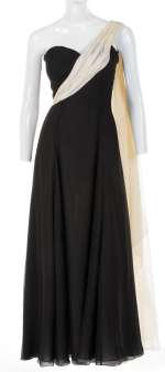 Lot 515 - Kathleen Turner ‘Barbara‘ dinner party gown from The War of the Roses.