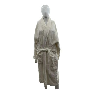 Lot 55: Mother Mary Mother Mary Deleted Scene Robe Ch Bathroom Fever Sc 35pt 2of2 | VIP Fan Auctions