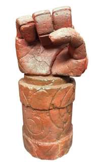 Hellboy (2004) - Hellboy (Ron Perlman) Right Hand of Doom | Hanlin Auction Service
