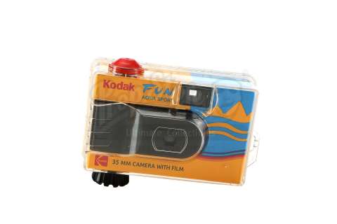 THE BEACH (2000) - Lot 130 - Richard‘s (Leonardo DiCaprio) Waterproof Camera