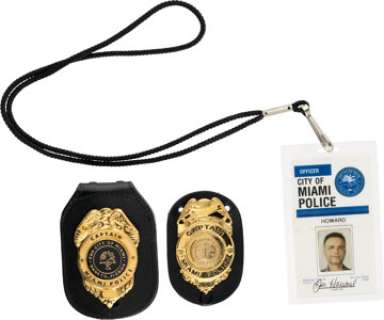 Bad Boys Franchise (Columbia, 1995/2003/2020), Joe Pantoliano "Captain Howard" Badges.