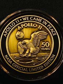Apollo 11 | Apollo 11 - 50 Anniversary Medallion - Blended with Flown Metal that went to the Moon | Catawiki