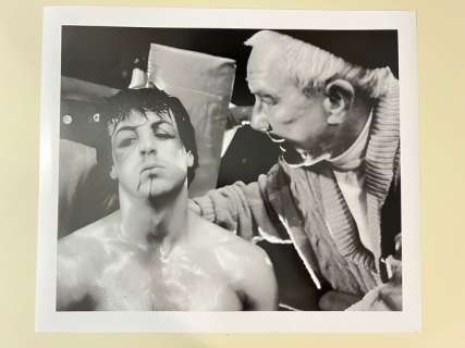"Rocky" 1976 -9 Sylvester Stallone and Burgess Meredith. - Collector Image - Size 56x48 cm - 100% new - Gallery Stamp , sign 4/20 pcs - Never Exposed - Baryta - Flat shipped ! - No carton tube - | Catawiki