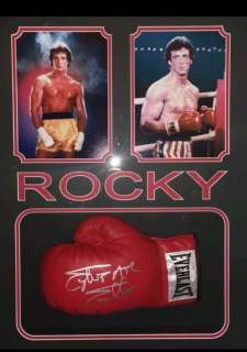 Rocky - Sylvester Stallone - Signed Boxing Glove with JSA COA - In Deluxe Frame | Catawiki